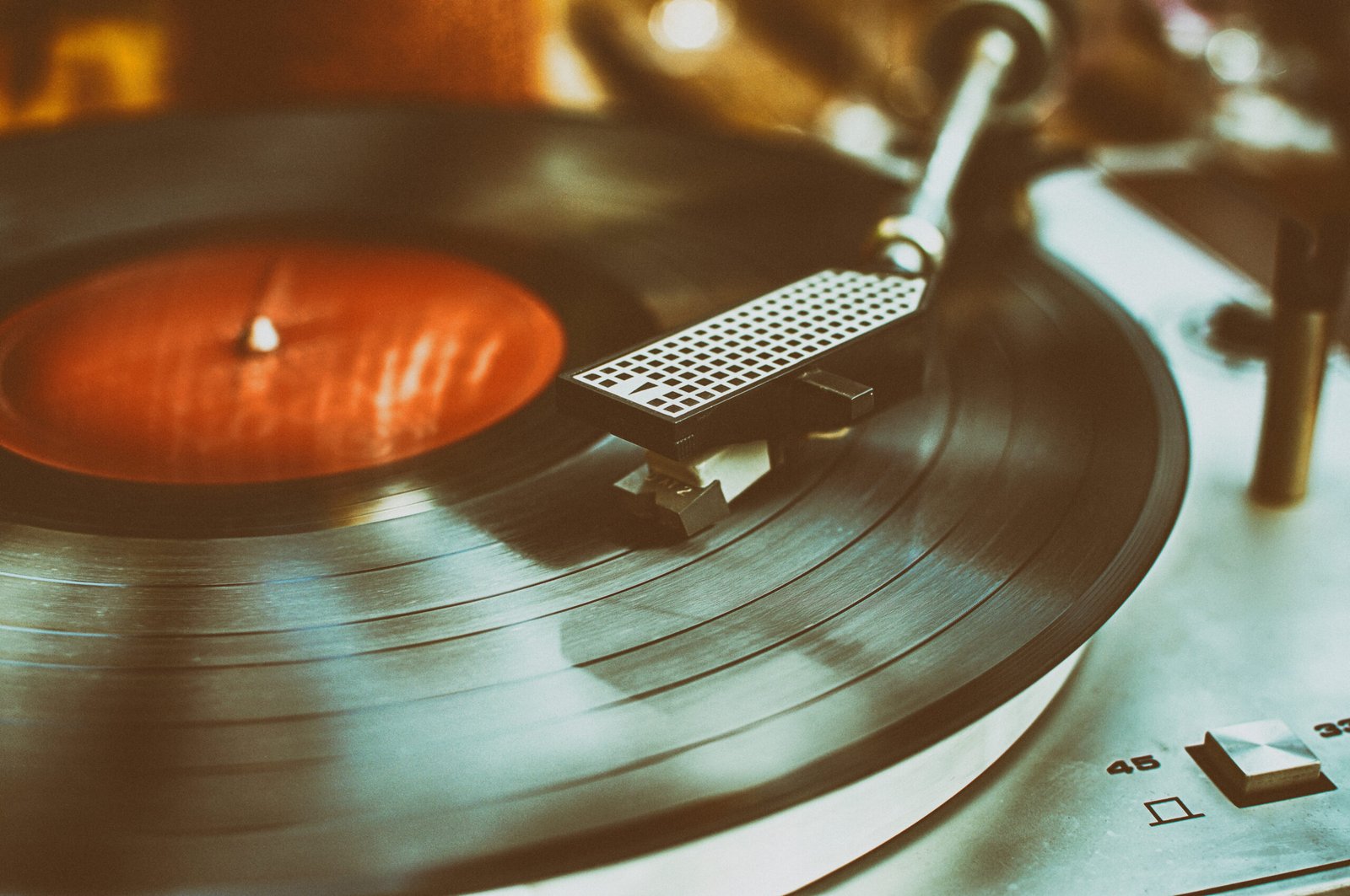 record player submit music